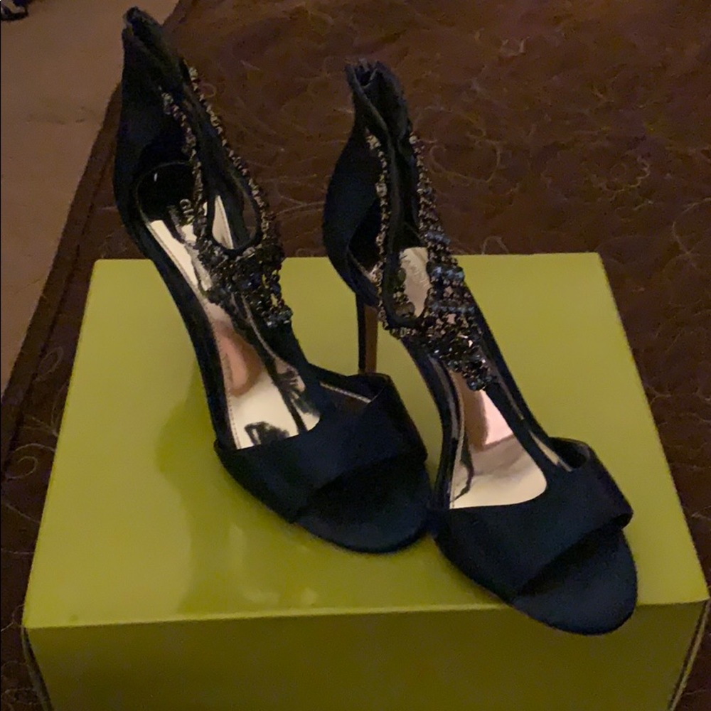 Gianni Bini Gracelynn Strappy Sandals.